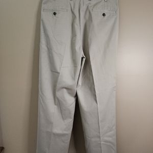 Brooks Brothers Advantage Elliot Chino